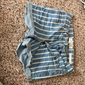 3 pairs of Jean shorts